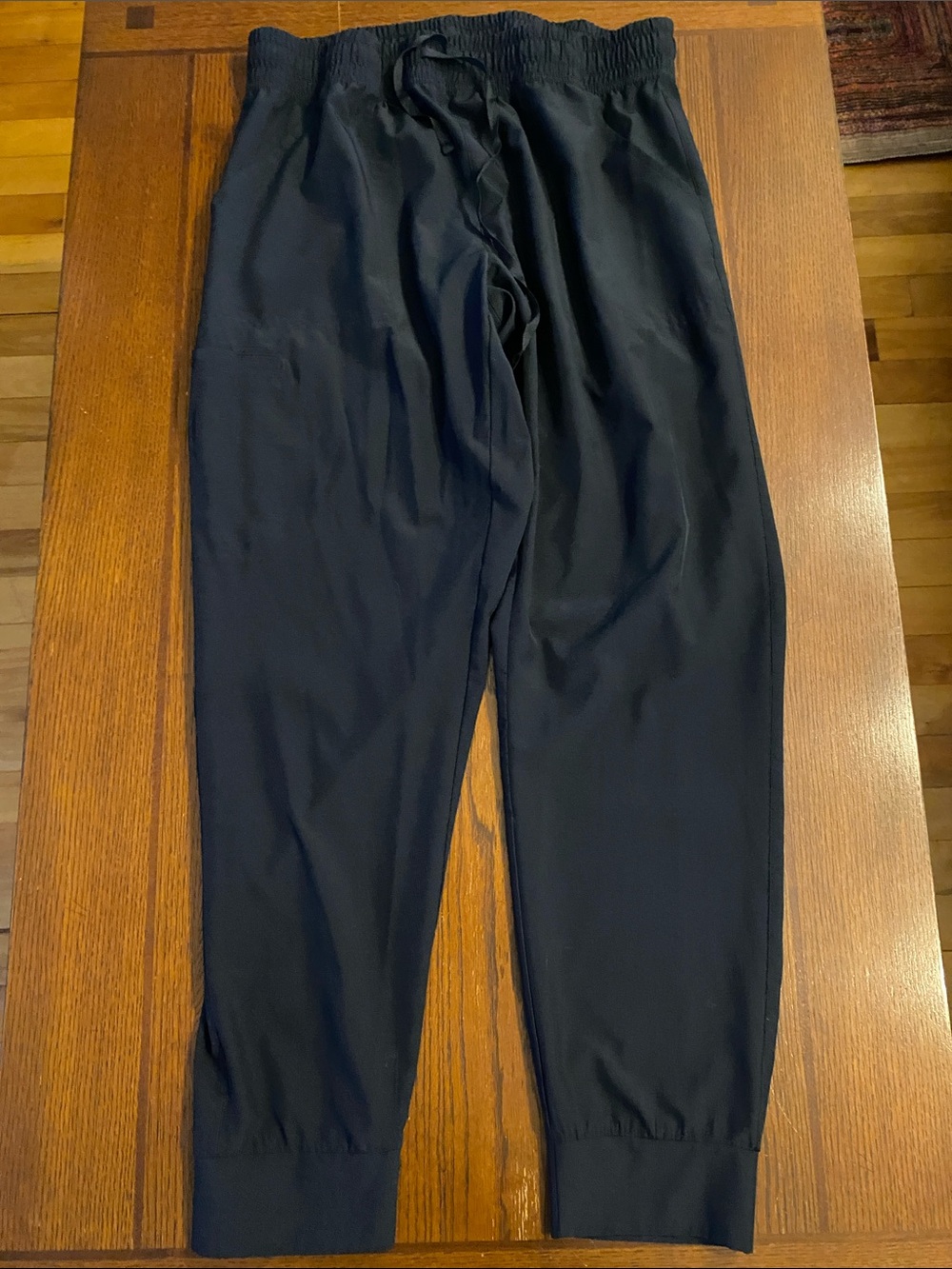Women's Black Elastic-Waist Jogger Sweatpants